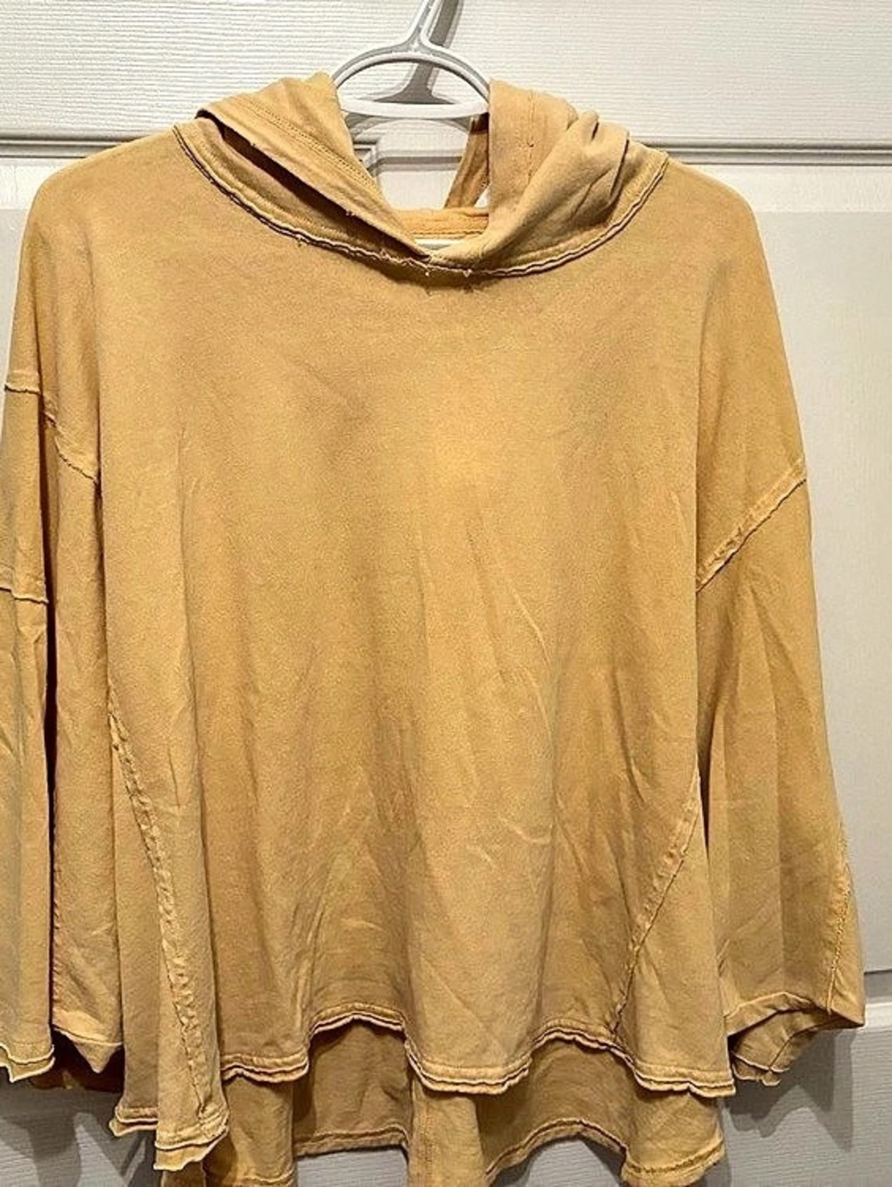 We The Free Hooded Top in Yellow Size XL